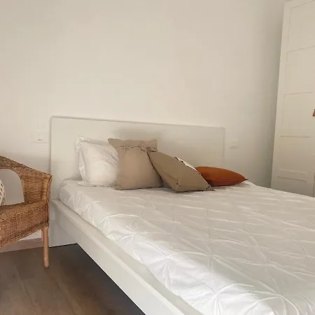 Via Moricone 4 Trilocale Apartment